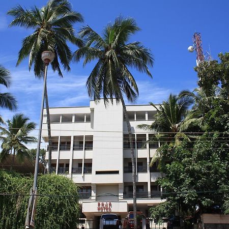 Raja Hotel Kovalam Ngoại thất bức ảnh