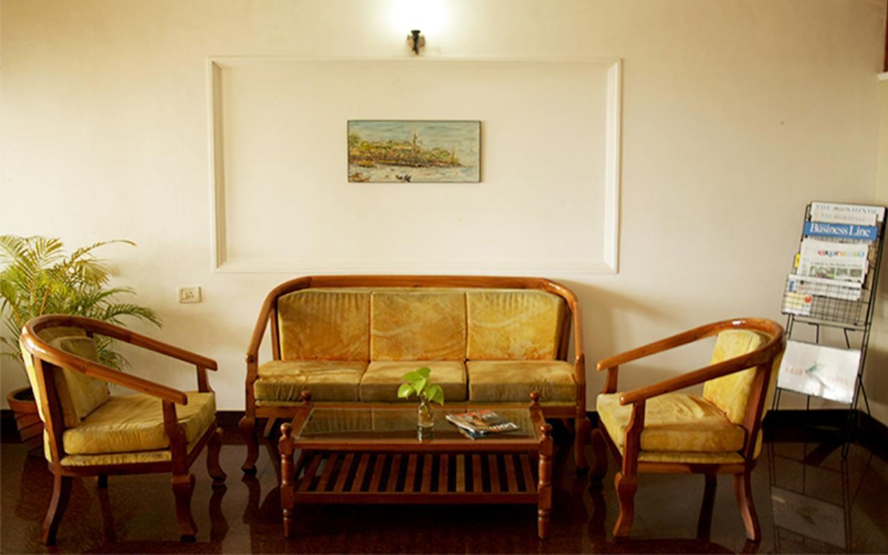 Raja Hotel Kovalam Ngoại thất bức ảnh