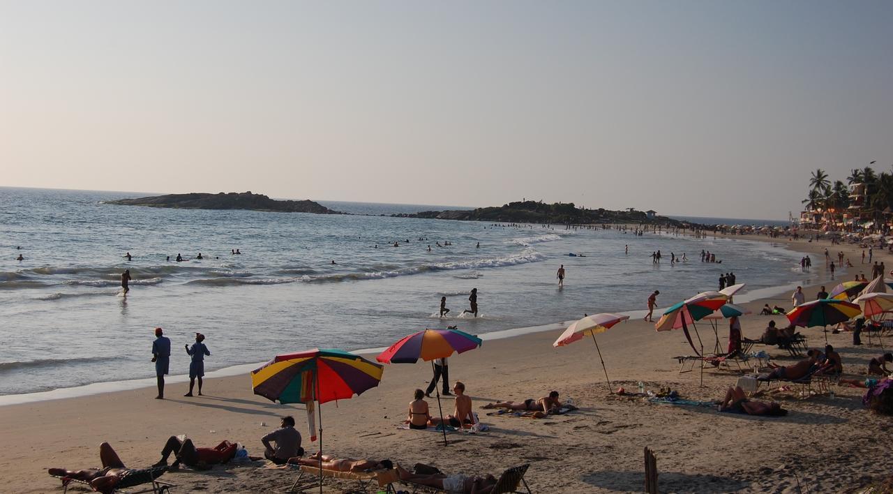 Raja Hotel Kovalam Ngoại thất bức ảnh